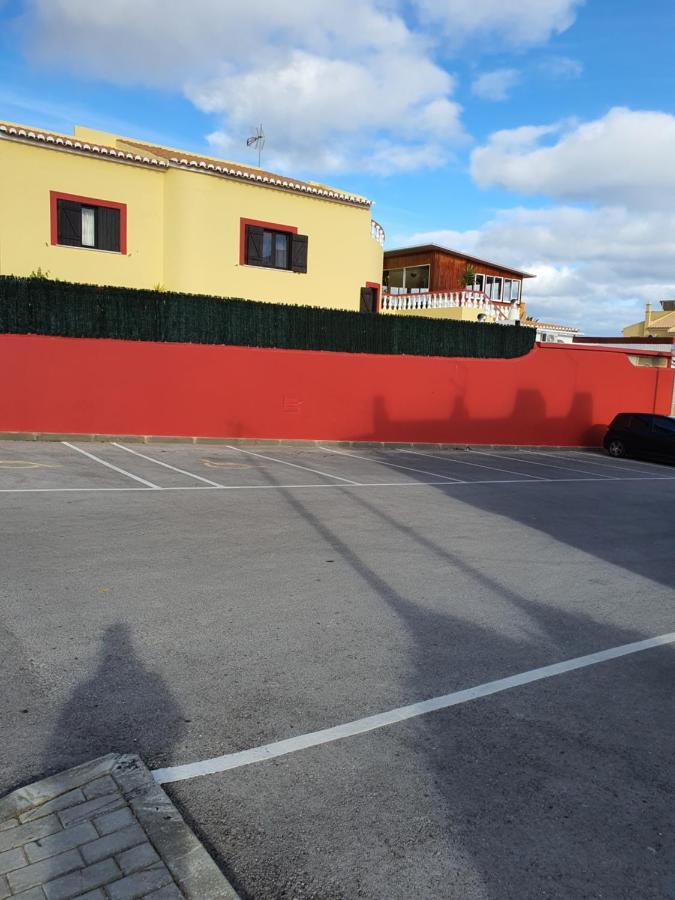 Acomodação com café da manhã  Ocean View 2*