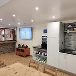 Ocean View Lagos - Guest House